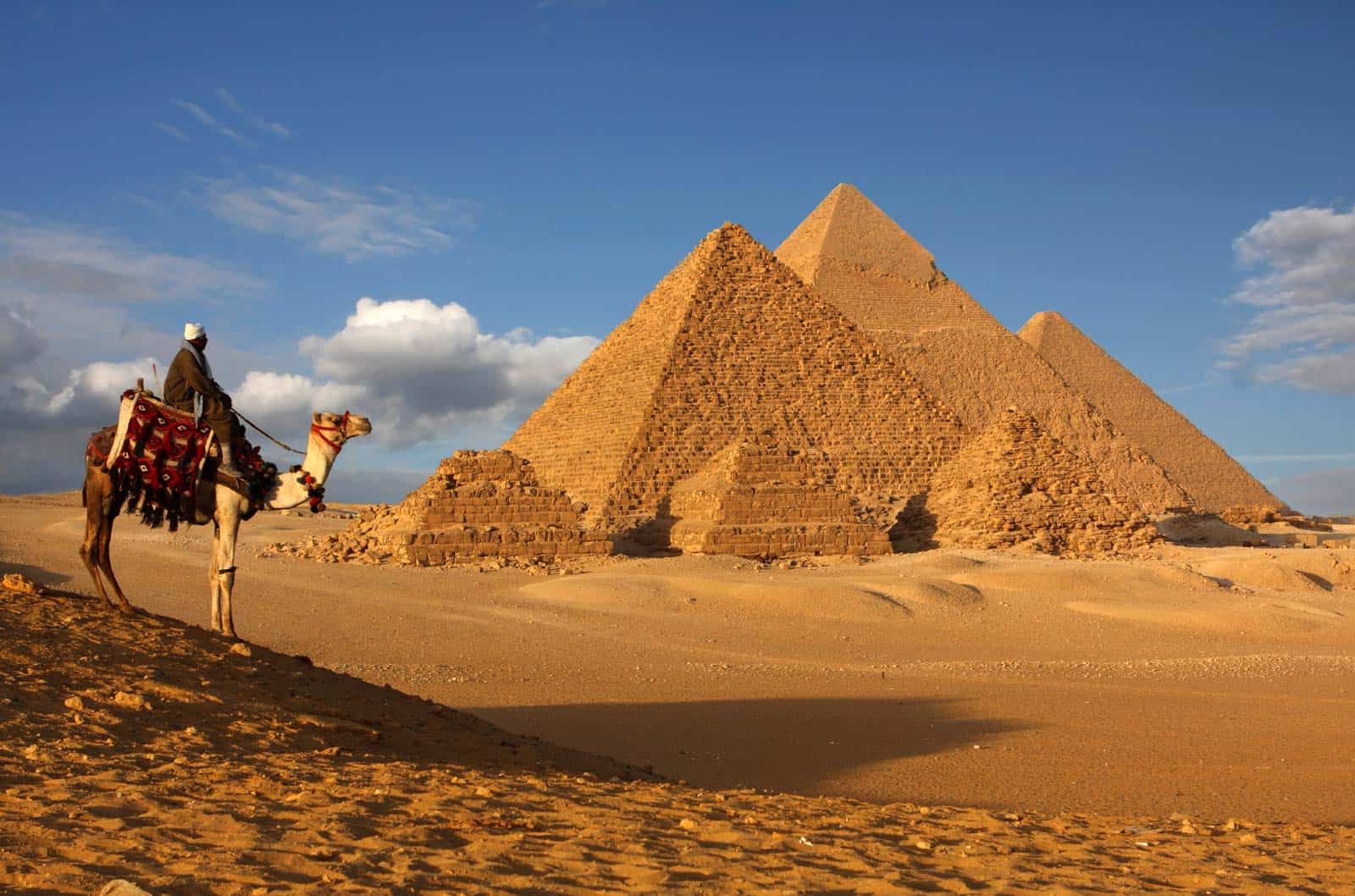Tipptehnoloogia. Giza püramiidide lähedalt leitud salajane leid äratab ellu teooriad Vana-Egiptuse saladuste kohta